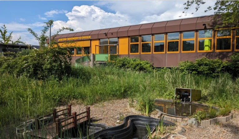 JWS_k2NpLKcS8MzUJCSeuOZBnZMpR